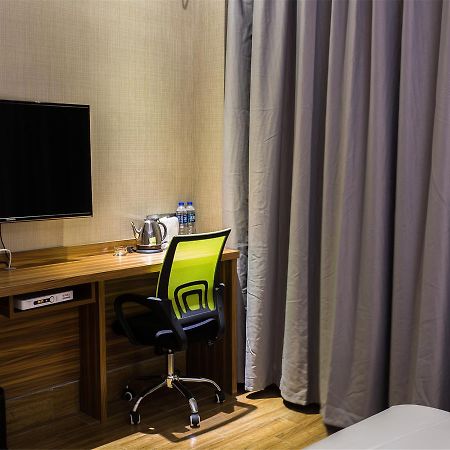 Hengchao Holiday Hotel Гуанчжоу Экстерьер фото